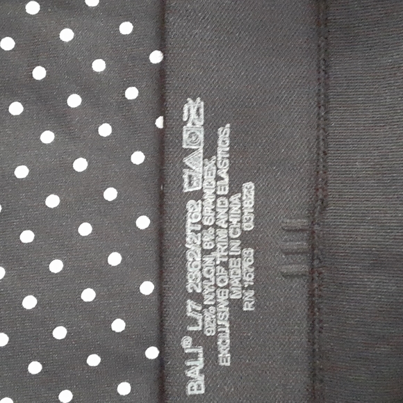 Panty - Picture 3 of 4